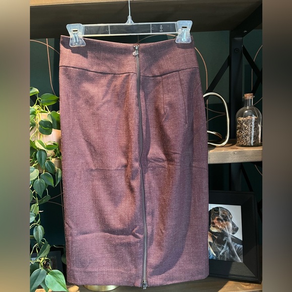 NWOT Express Maroon Pencil Skirt - Picture 4 of 6